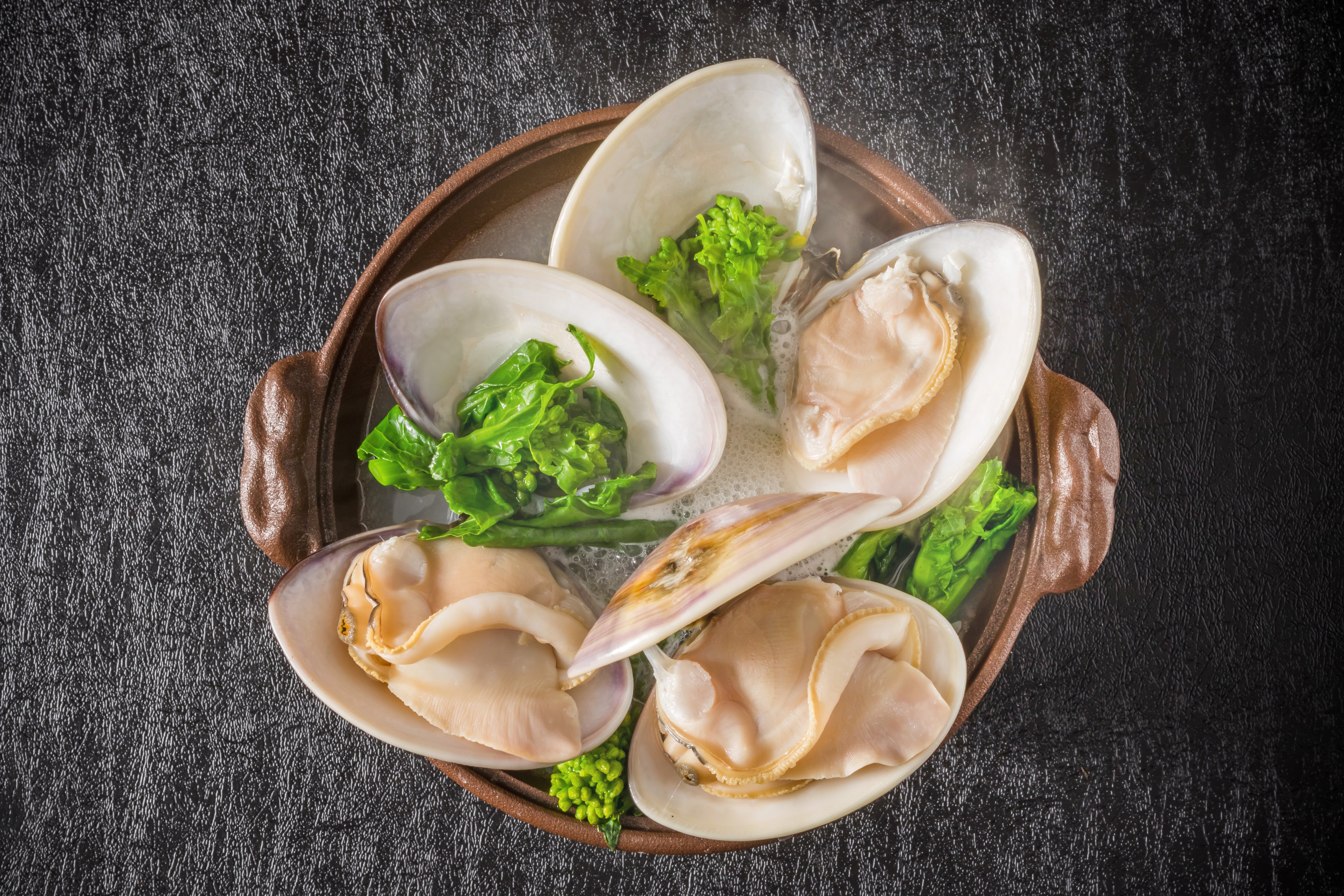 【はまぐりのトップブランド】 『桑名産天然地はまぐり』サイズ無差別【1kg・冷蔵】