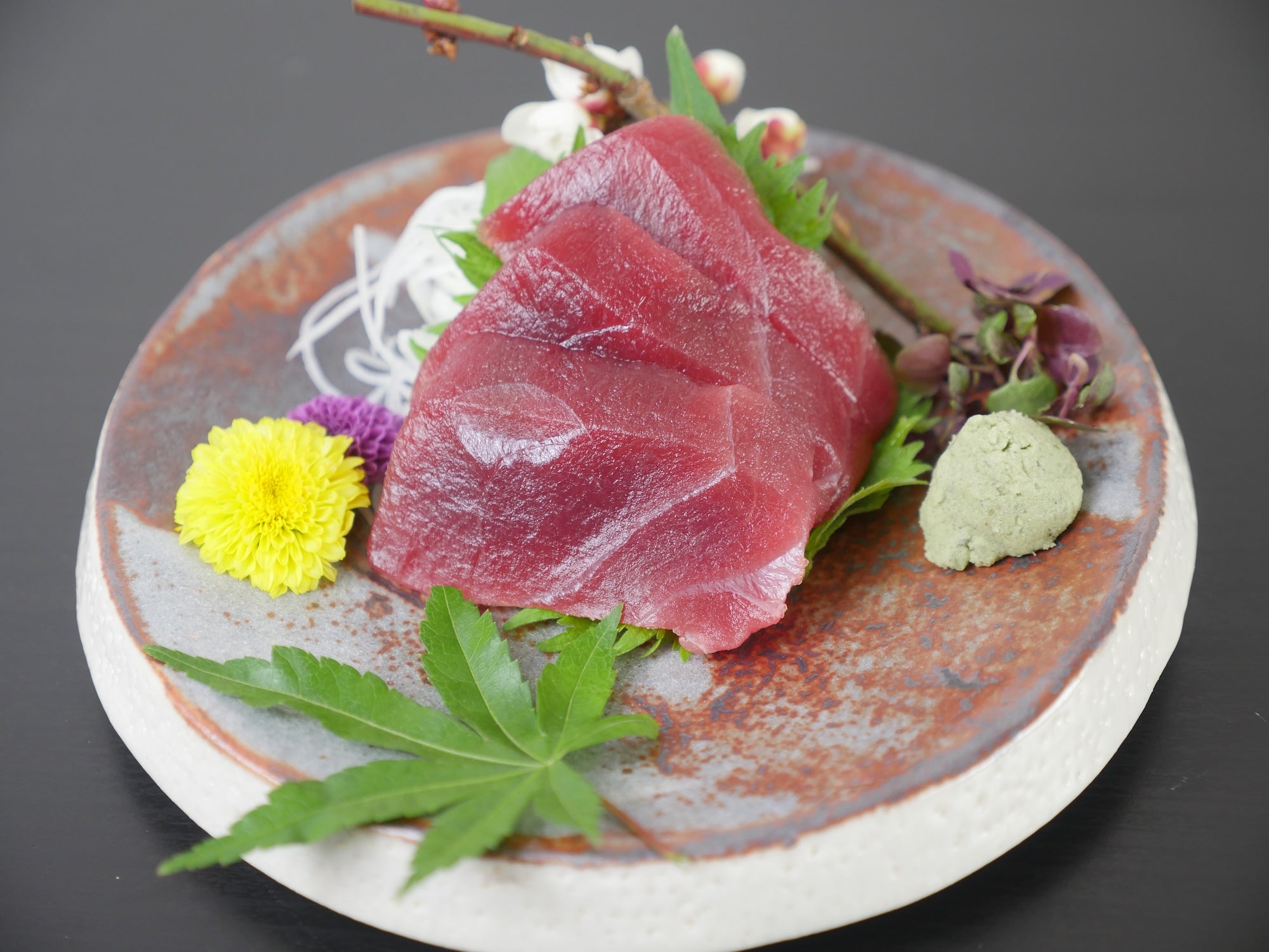 【マグロの王様】天然本鮪（ホンマグロ）赤身200g 冷凍