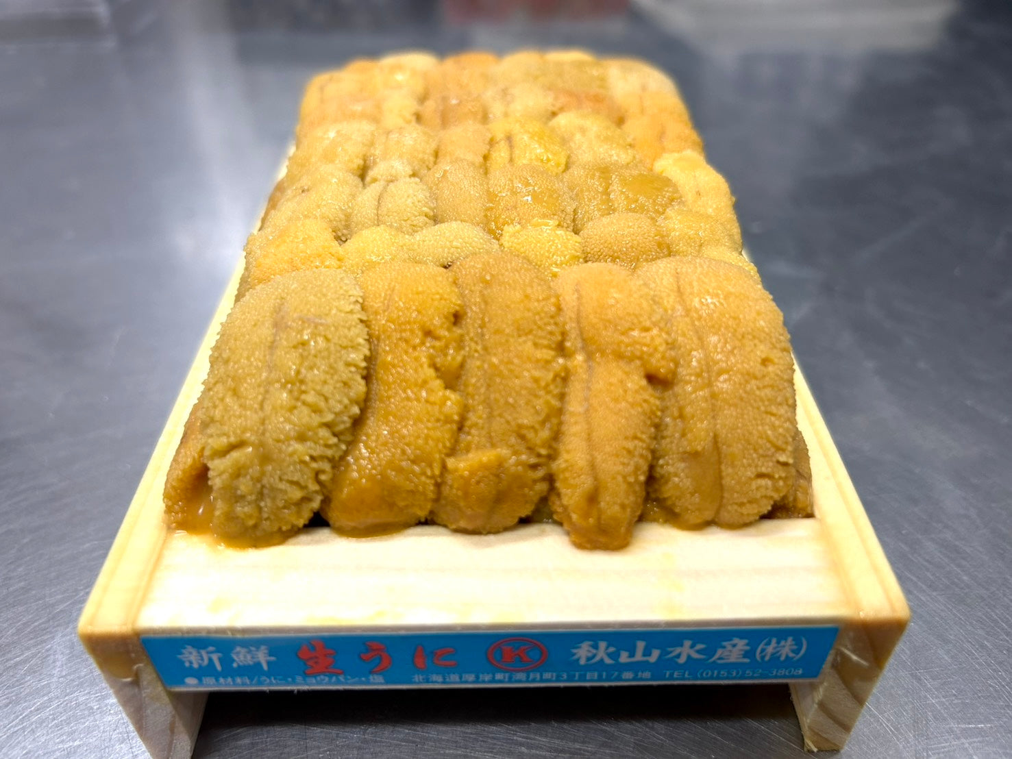 7月11日発送、5個限定！【板うに特盛300g】旬の北海道産ムラサキウニ並びA（約300g）弁当箱 ・冷蔵