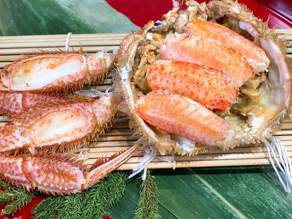 豊洲市場直送】太平洋産”大型”毛蟹約650gサイズ・浜茹で冷凍