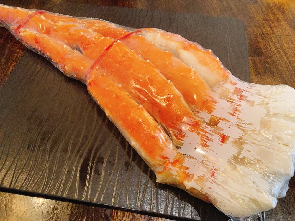 【豊洲市場直送】"特大”5Lor7Lタラバガニ3肩（グロス1kg/解凍後800g×3 or グロス1.5kg /解凍後1.2kg×）・冷凍