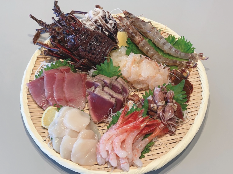 【豊洲市場直送】魚充厳選旬の鮮魚セット"竹"（2〜5人前※備考に人数をご記入ください）
